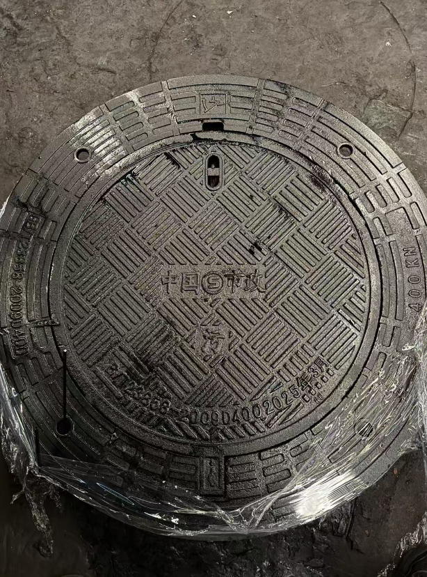 常宁球墨铸铁防沉降井盖展示